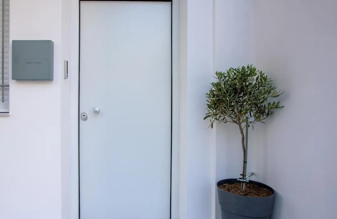 Mandevilia Suites-1