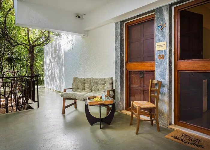 Magnificent Bnb Voula